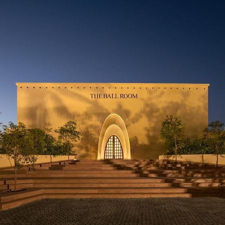 Time Square Resort & Spa Bhuj Dış mekan fotoğraf