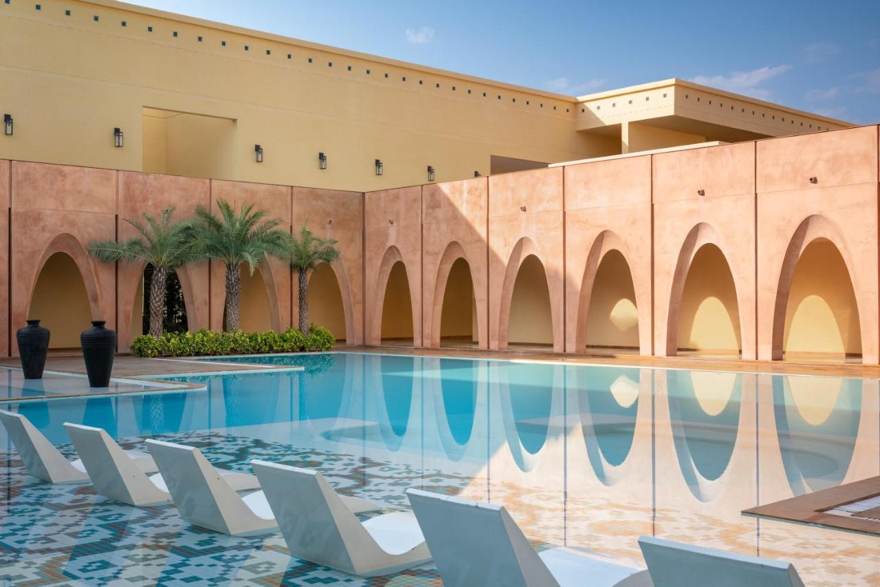 Time Square Resort & Spa Bhuj Dış mekan fotoğraf